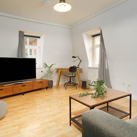 2R Apartment Perfect For Families! Kitchen - Parking - Netflix Dresden Eksteriør billede