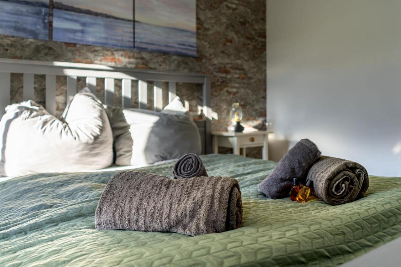 2R Apartment Perfect For Families! Kitchen - Parking - Netflix Dresden Eksteriør billede