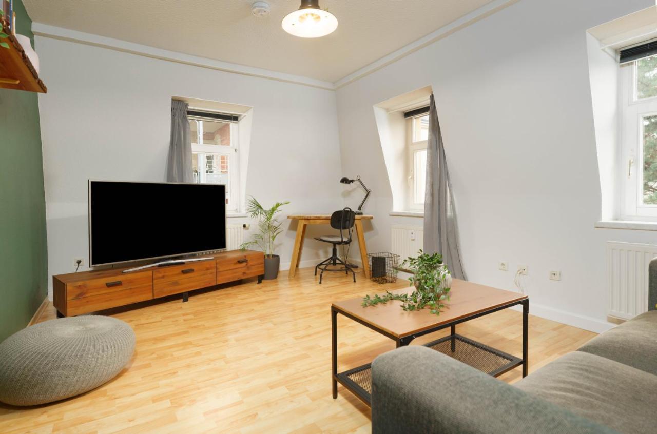 2R Apartment Perfect For Families! Kitchen - Parking - Netflix Dresden Eksteriør billede